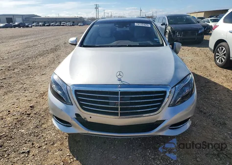 2016 Mercedes-Benz S 550 4Matic z USA, uszkodzony, nr VIN WDDUG8FB7GA208570